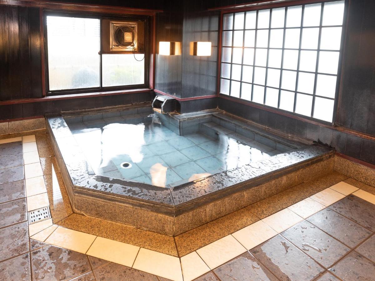 Hotel Castle Inn Suzuka Exterior photo