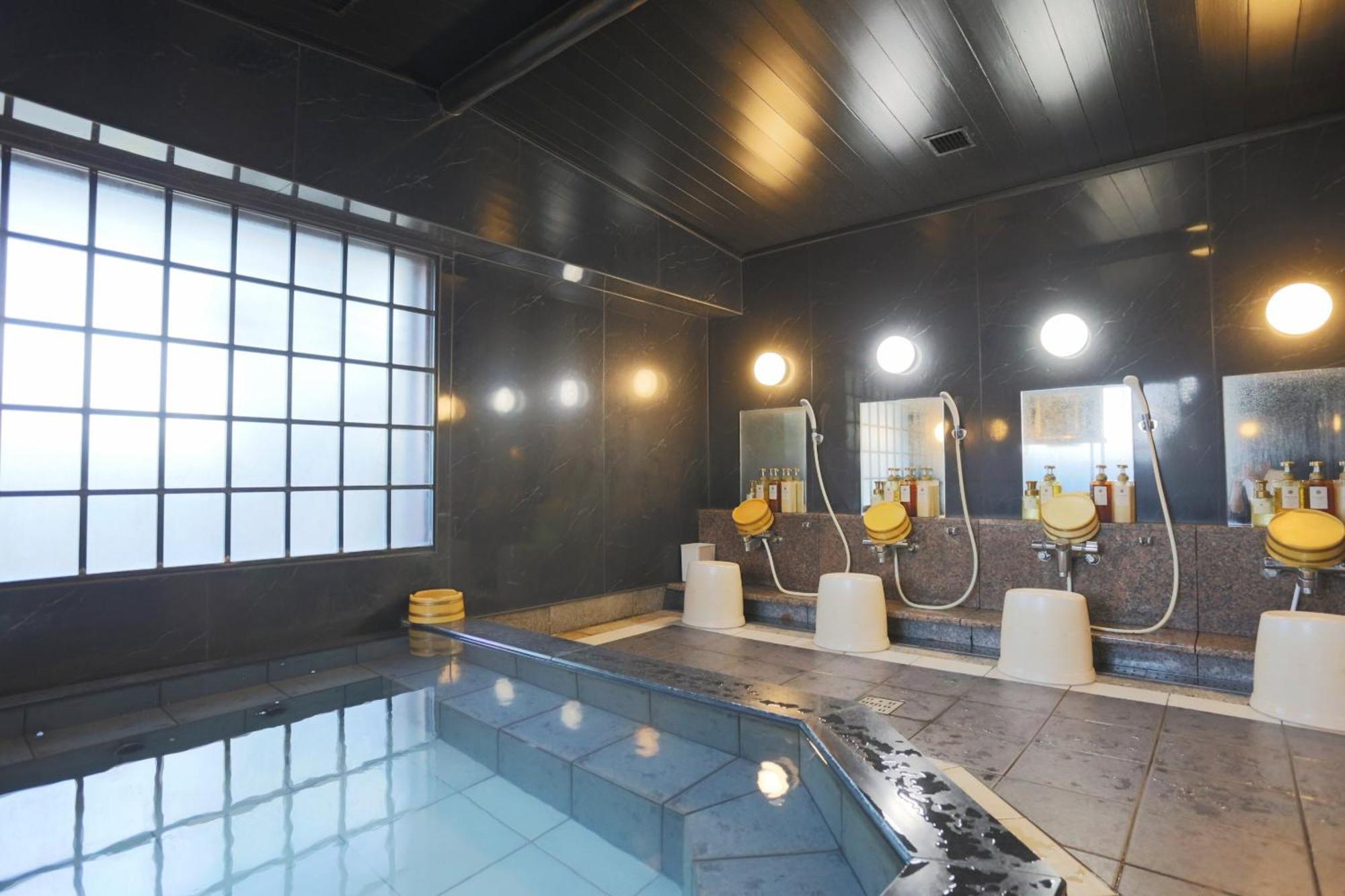 Hotel Castle Inn Suzuka Exterior photo